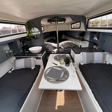 Hotel en barco Nuit Insolite