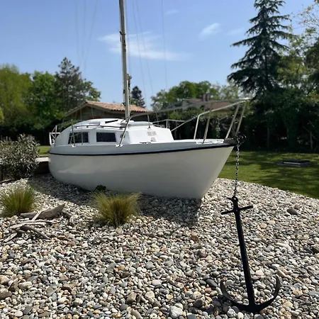 Nuit Insolite Hotel en barco