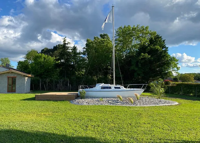 Botel Nuit Insolite *